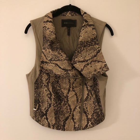 BCBGMAXAZRIA ‘Bruna’ Snake Print Vest - Picture 4 of 8